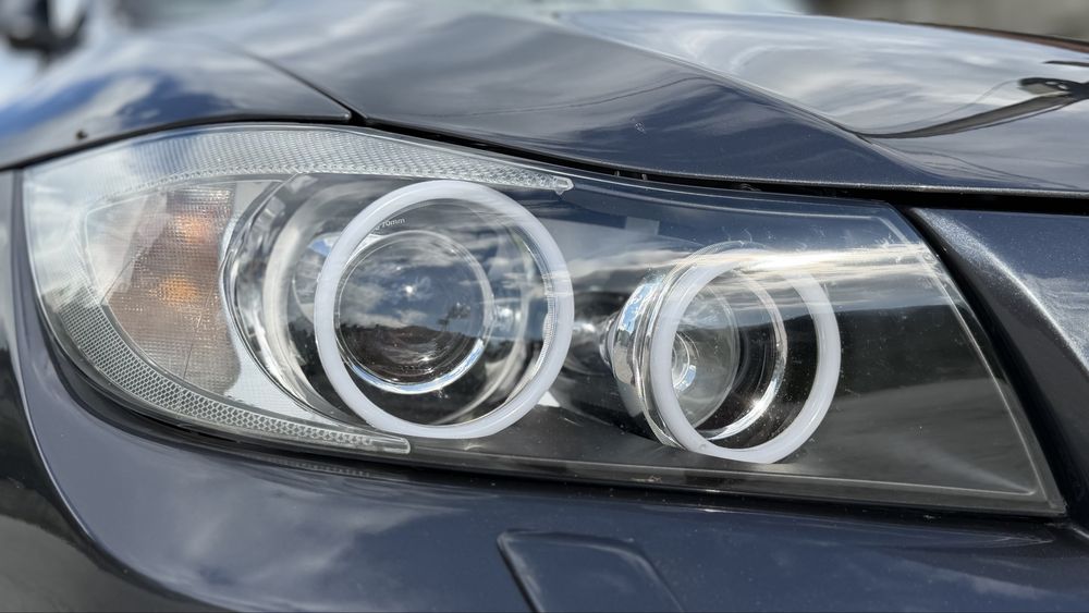 Рециклирани Биксенон Фарове за BMW E90