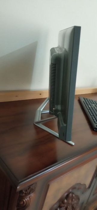 Monoblok intel Core i7-9700 3 GHz operativka 24 gb