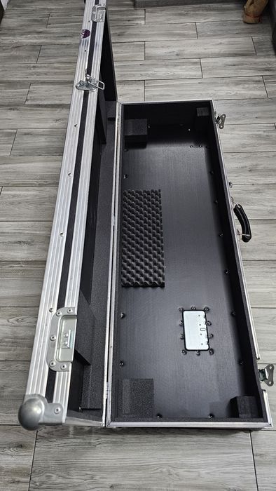 Hard case/cutie pentru korg Pa4x -  76 clape