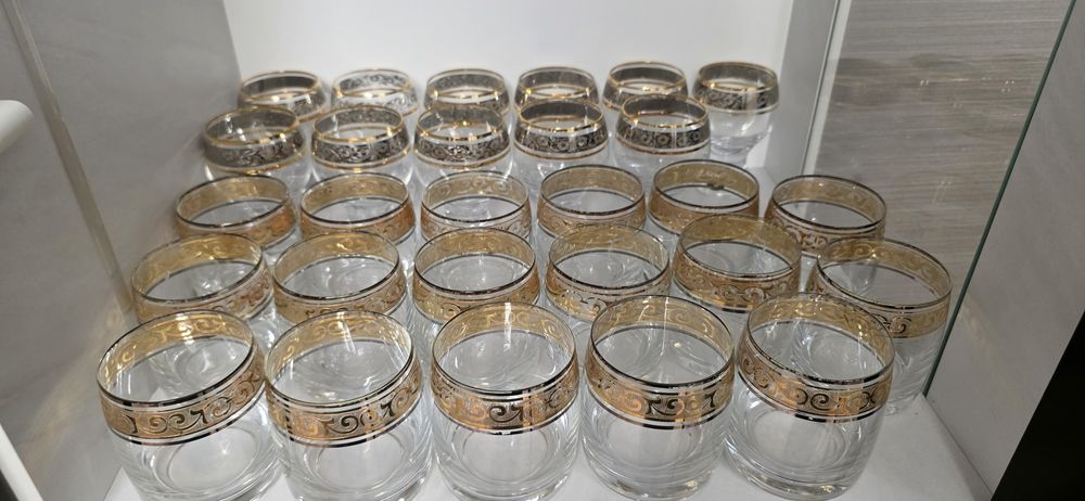 Продаю богемский хрусталь