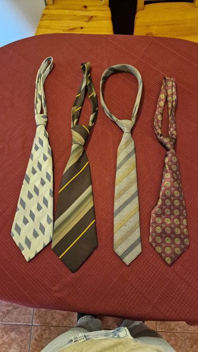 вратовръзки 4 броя / може и отделно