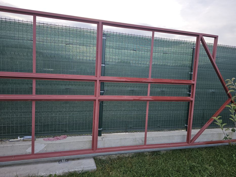 Vand poarta autoportanta