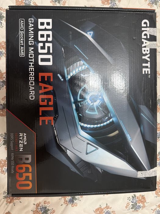 Placa de baza AMD RYZEN EAGLE B650  ddr5 / NVMe SSD ready