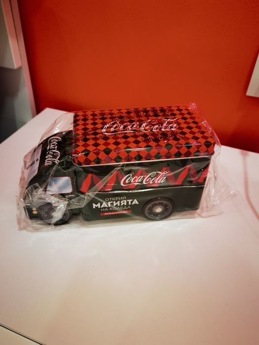 Коледна кутия камион на Coca Cola