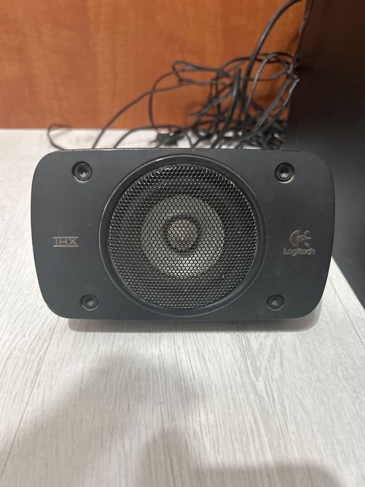 Sistem logitech 5+1
