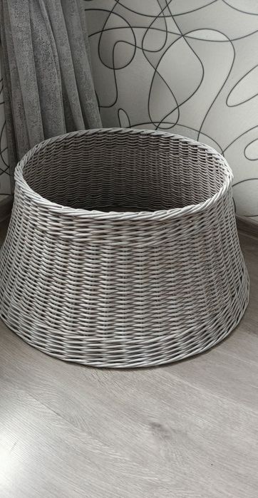 Корзина-юбка для елки