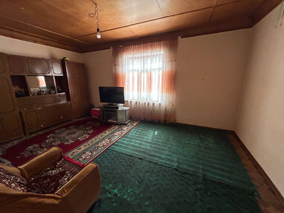 Yer uy sotiladi Burota maxala