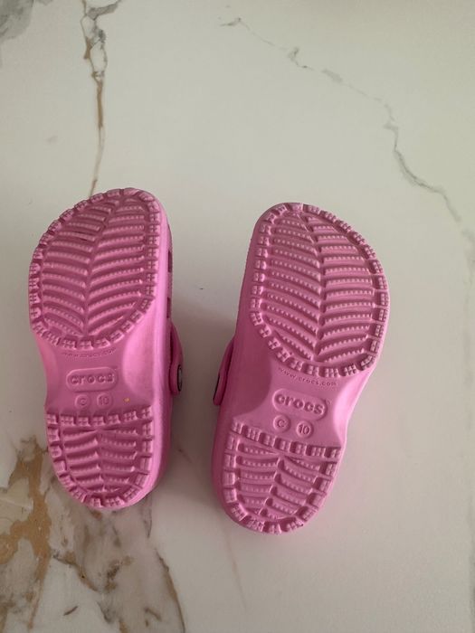 papuci Crocs roz fara pins