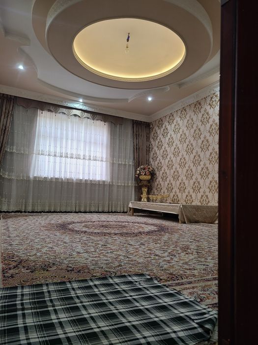 Srochni uy sotiladi uy ozimmiki!!!