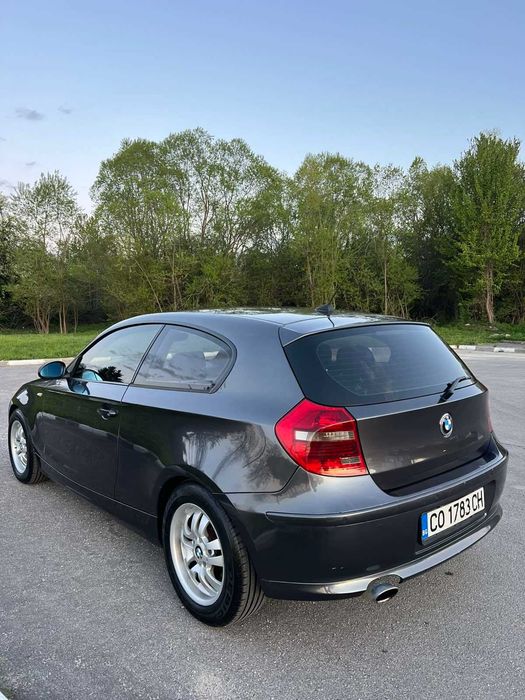 Продавам BMW 118d
