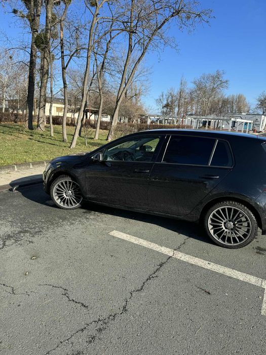 Vând Golf 7 Anul 2013