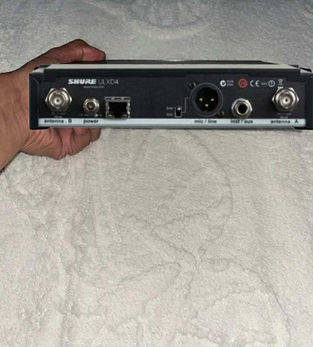 SHURE ULXD4 2700 лв