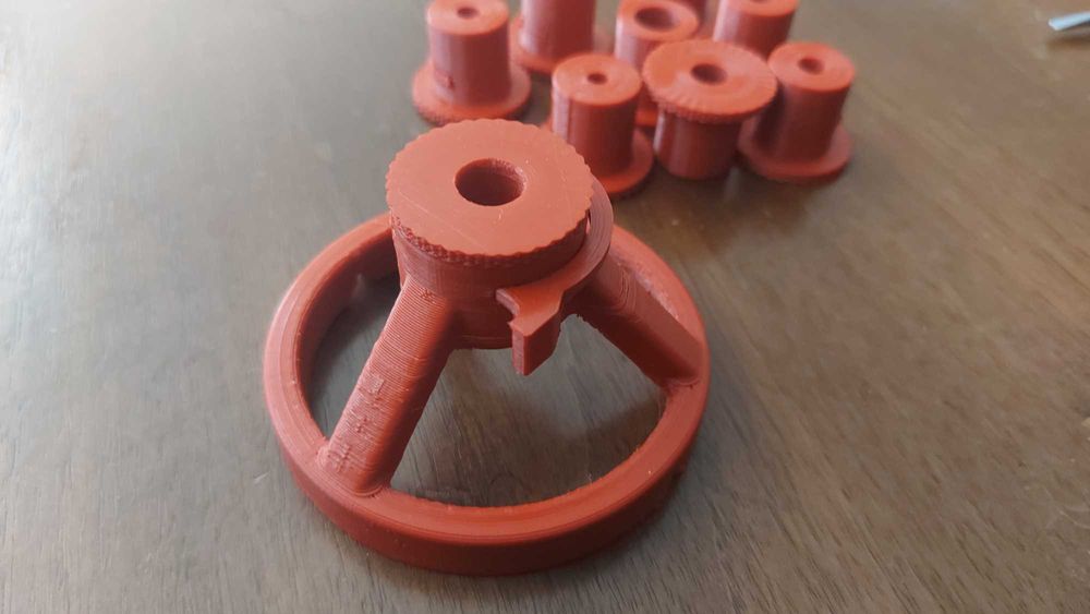 Sablon mobila din plastic dur clopot pentru gaurire verticala 4-12mm