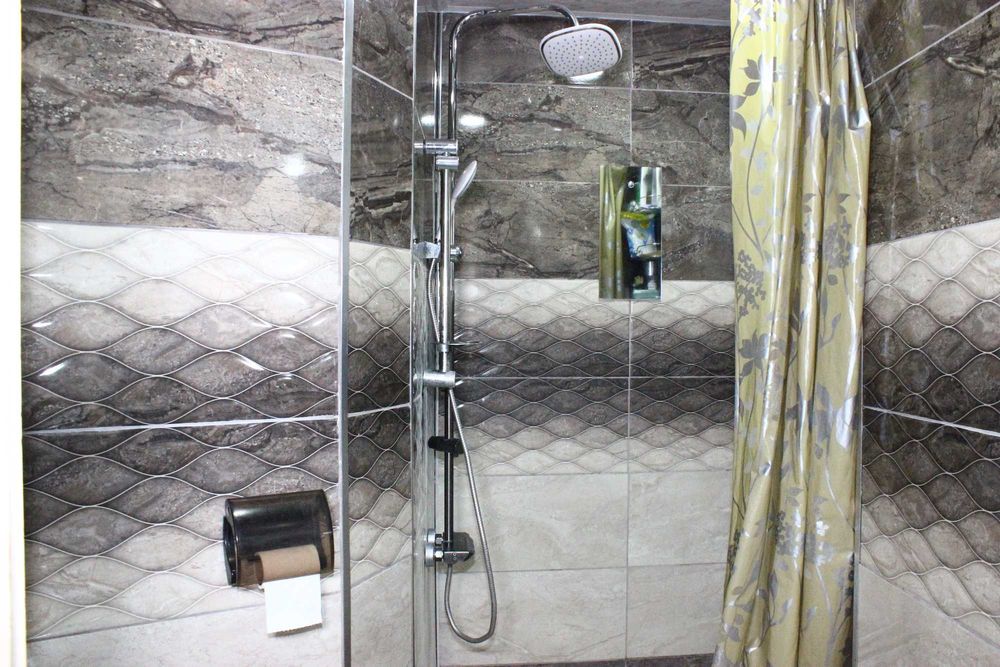 Дава се под наем Етаж от къща в Шумен, Болницата - 50 кв.м за 127.5 € - Снимка #9