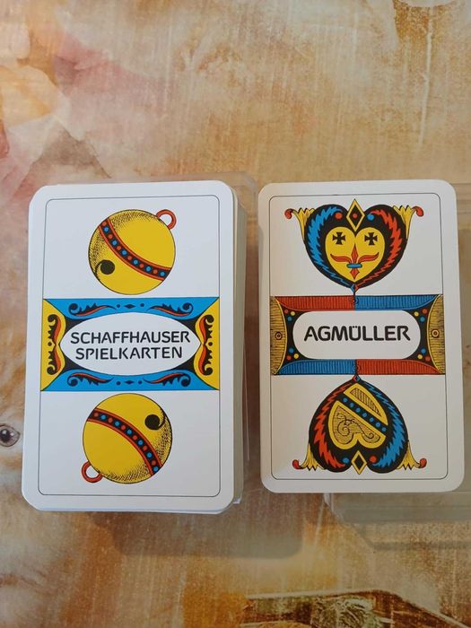 Стари оригинални швейцарски карти за игра