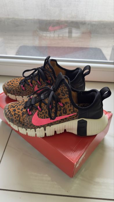 Маратонки Nike