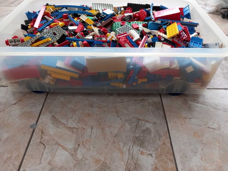 Lego 8 Kilograme