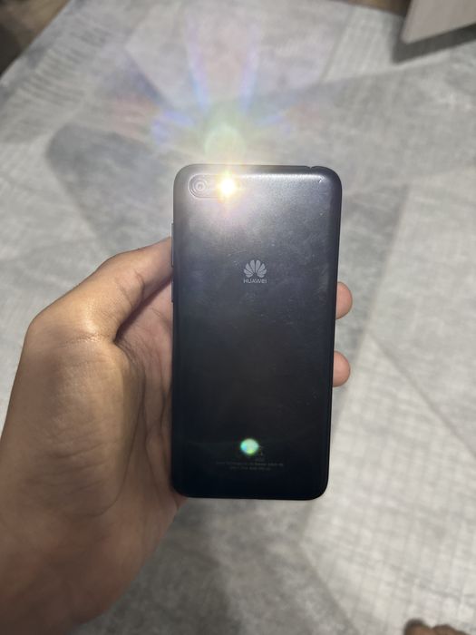 Продам Хуавей черного цвета