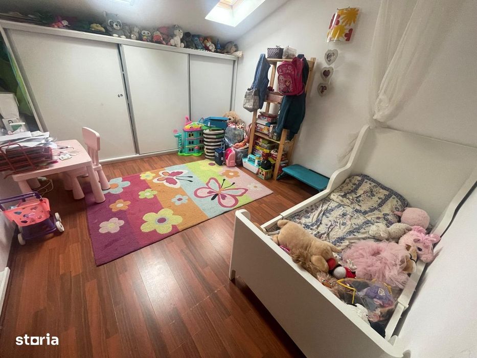 Apartament de vanzare 3 camere|mobilat si utilat ca in poze