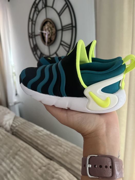 adidasi nike unisex marime 25