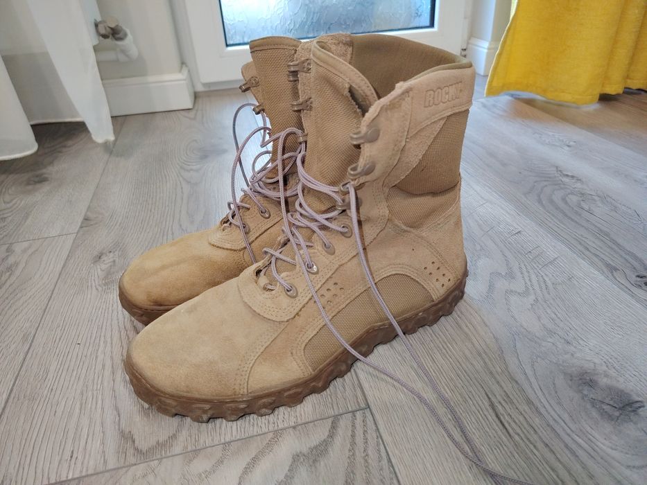 Bocanci militari Rocky