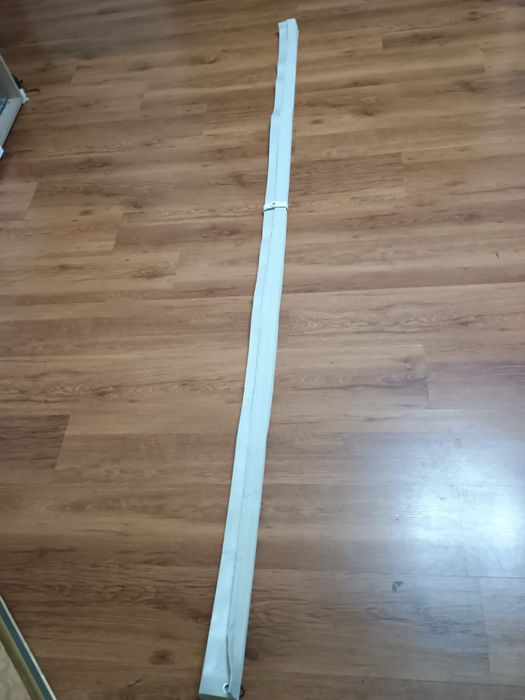 Продавам пердета за баня или вана