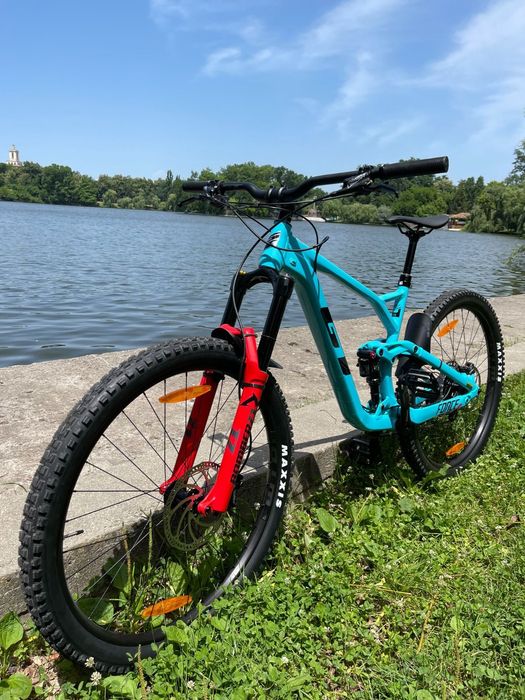 GT Force 29 Elite Bike