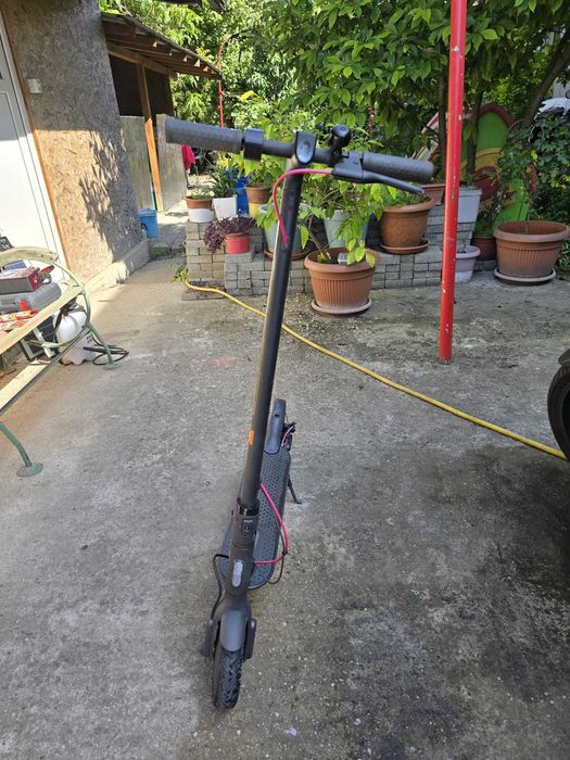 Trotineta electrica Xiaomi Mi Electric Scooter Pro 2