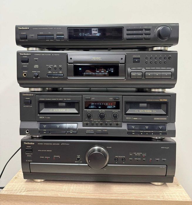 Ретро аудио система - сет TECHNICS - усилвател, сд плеър, дек и тунер