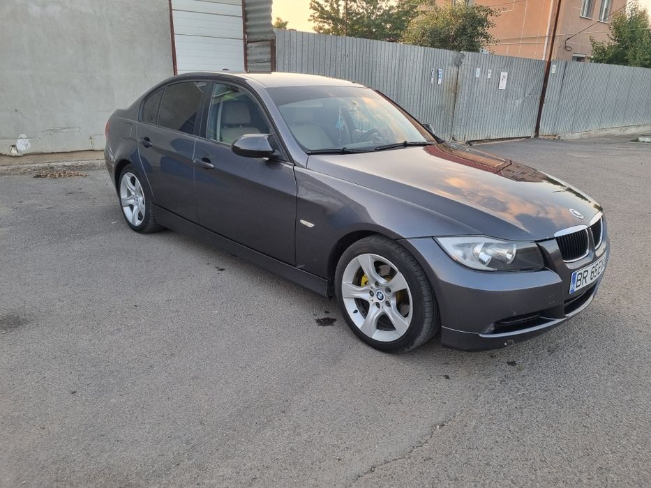 Vând bmw seria 3 e90