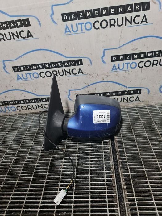 Oglinda stanga Dacia Dacia Logan II MCV 2013 - 2016 4 Usi ALBASTRU (1335) Fara rabatare