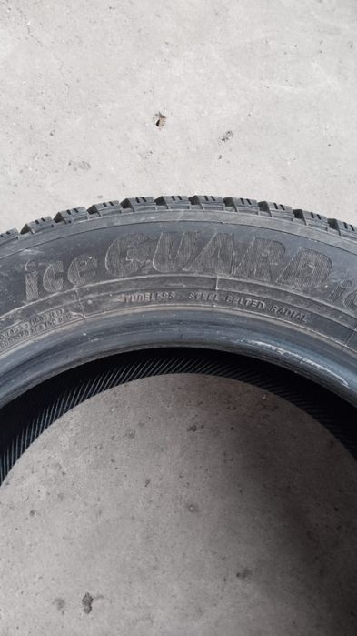 Продам зимние шины