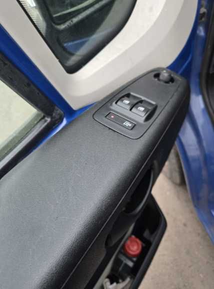 Fiat Ducato 2017 2.3 Diesel 3 locuri Stare foarte bună muncă conversie
