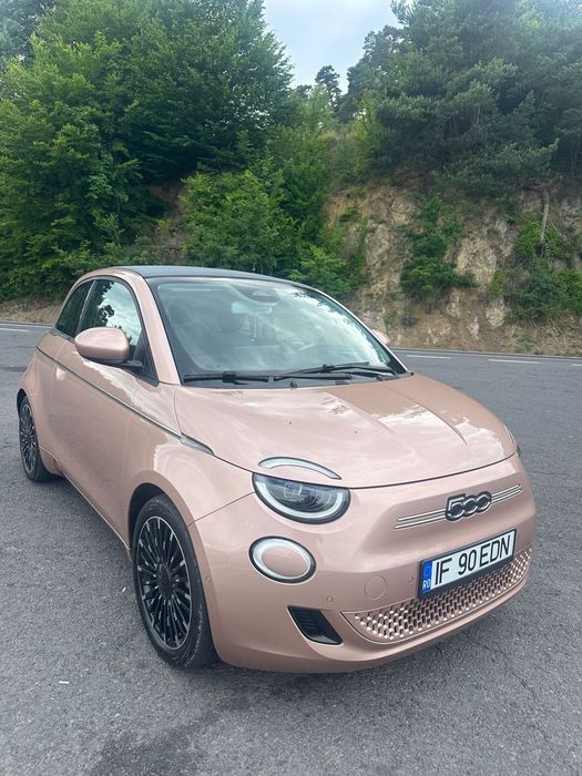 Fiat 500E Fiat 500e Cabrio La Prima by Bocelli 42kWh