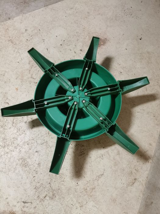 3 Suporti pentru brazi mari, reglabil cu apa si fier forjat