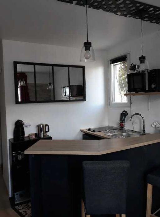 Дава се под наем Едностаен апартамент в Пловдив, Младежки Хълм - 31 кв.м за 163.2 € - Снимка #2