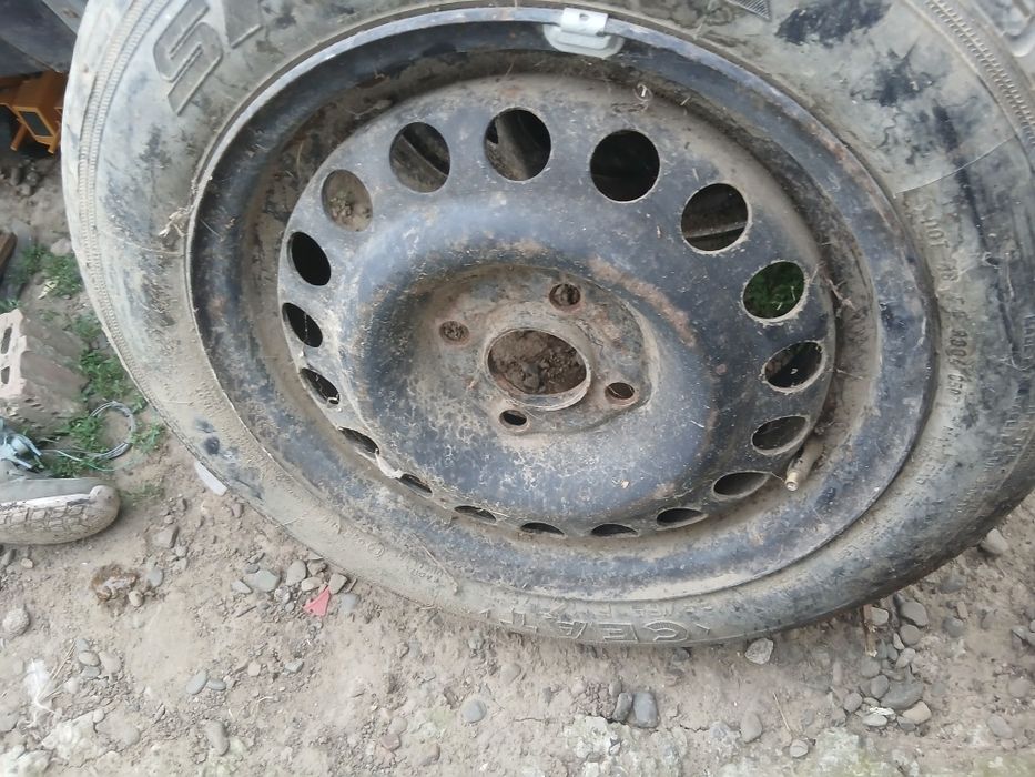 Roți de opal corsa