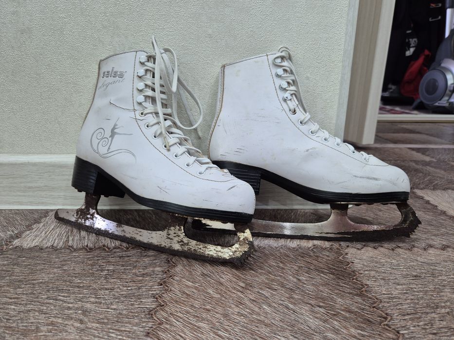 коньки женские б/у