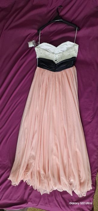 Вечернее платье новое шикарное