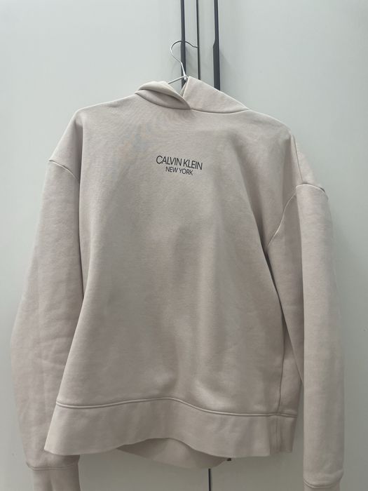 Продам худи Calvin klein оригинал