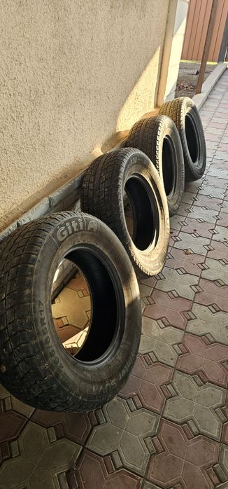 Продам зимнию резину