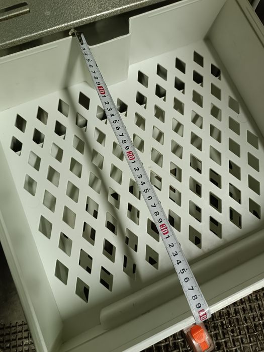 Продам Морозильник Бирюса