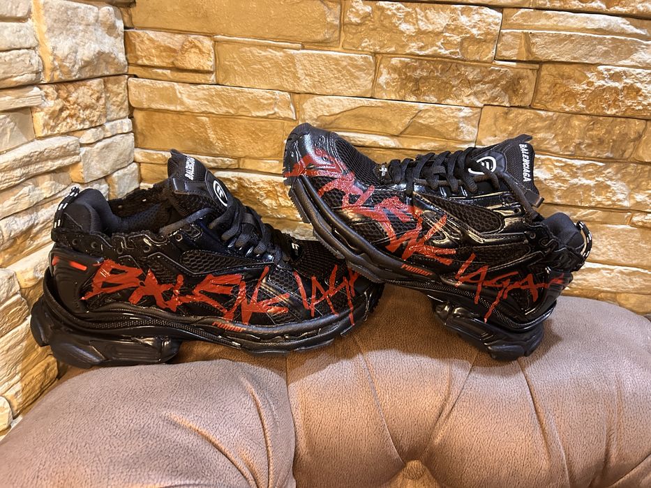 Adidasi Balenciaga Runners nr 42 full box