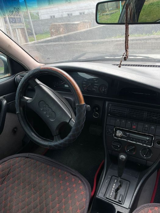 Ауди 100 с 4 1992