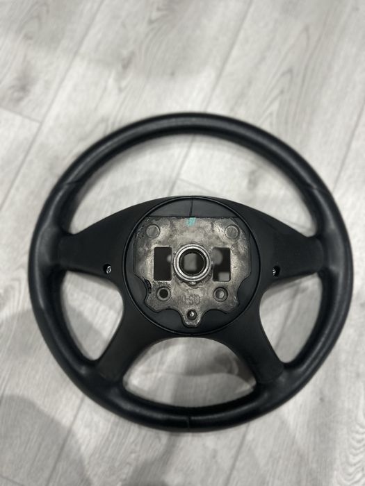 Волан мерцедес C-class W204