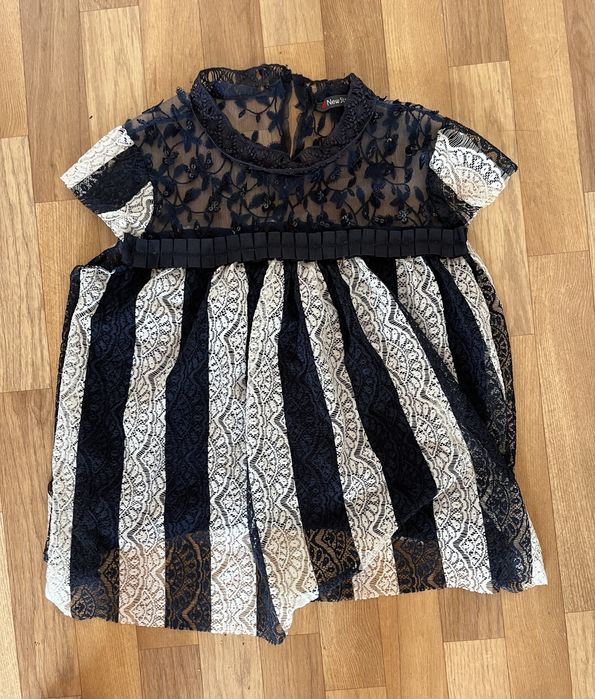 Елегантен дамска тениска