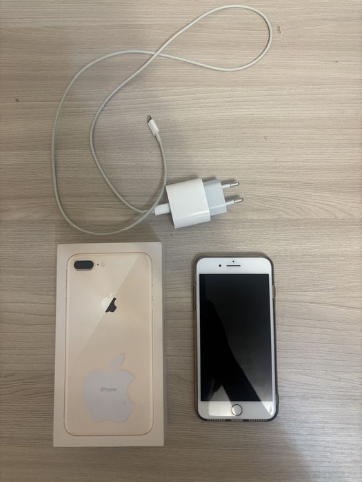 iPhone 8 Plus 64GB Gold Полностью рабочий комплект
