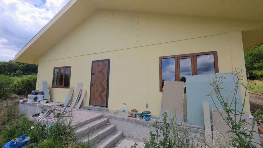 Продава се къща в село Люлин,  област Перник