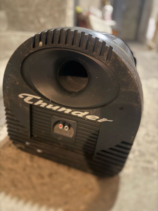 Бас каса HERTZ HX380 15" 1400W