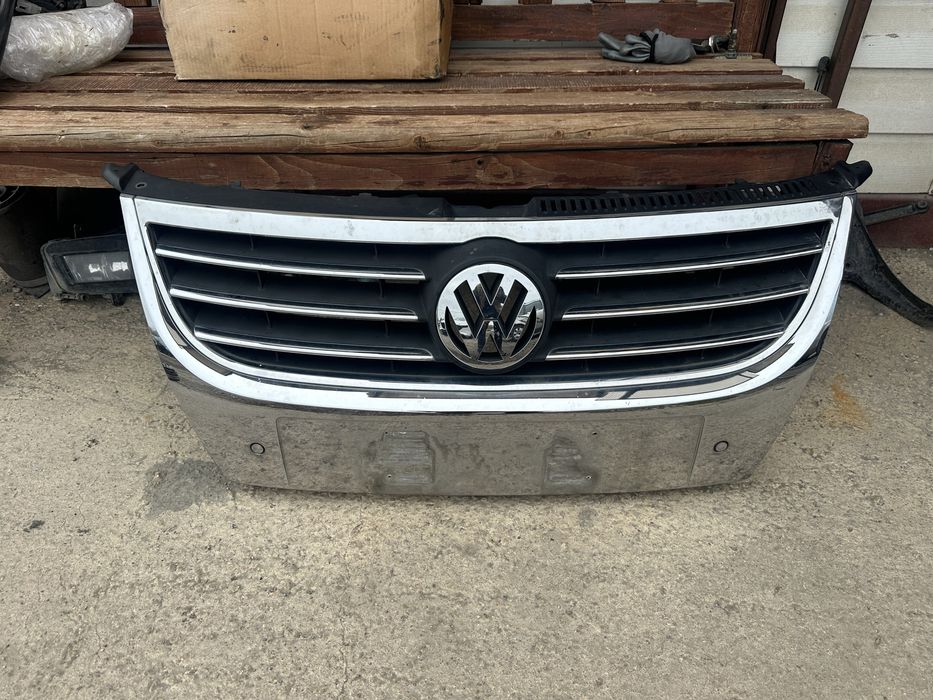 Решетка за Фолксваген Туаран facelift
